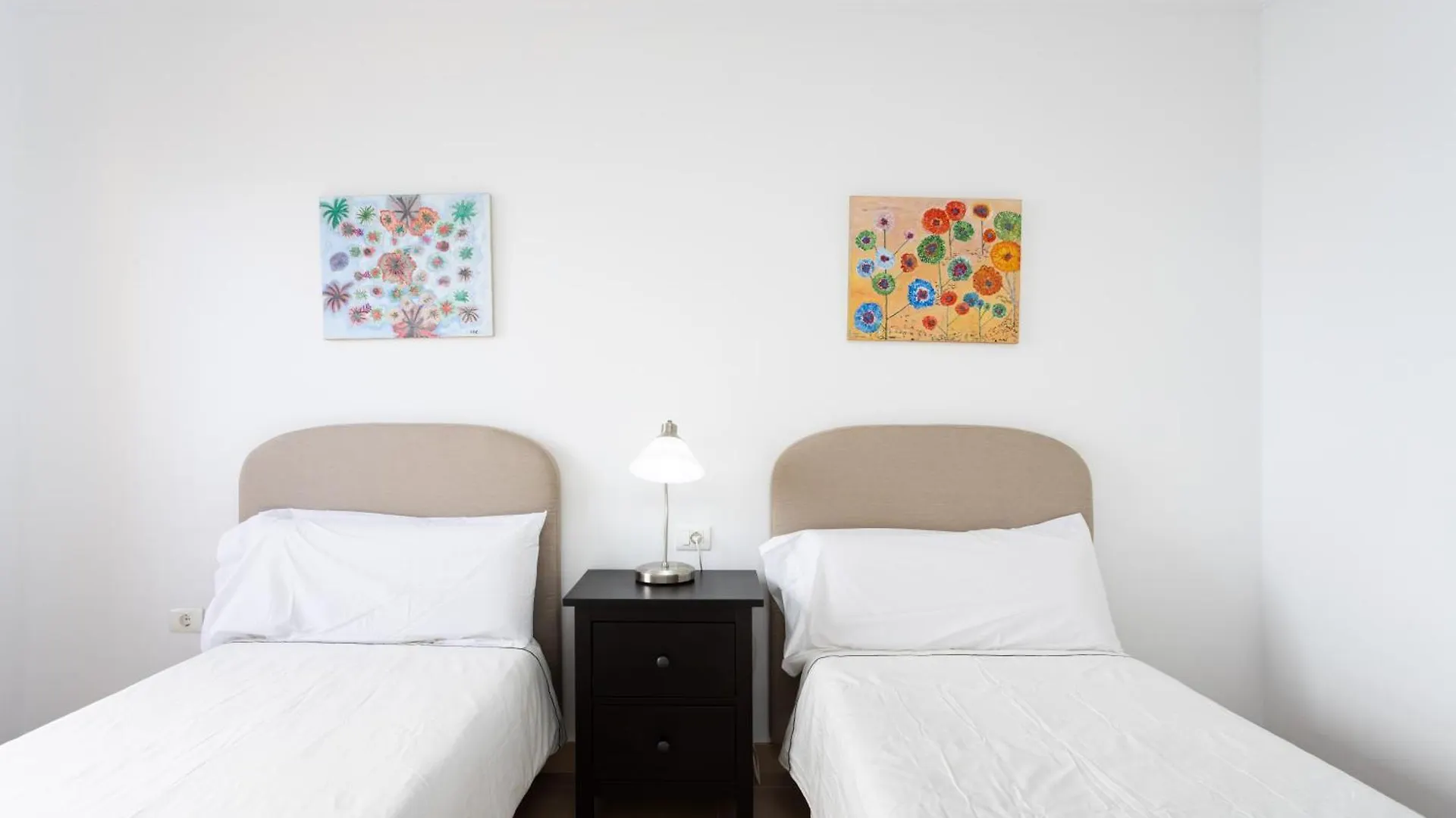 Home2Book Comfy Apartment With Ocean Views Radazul
