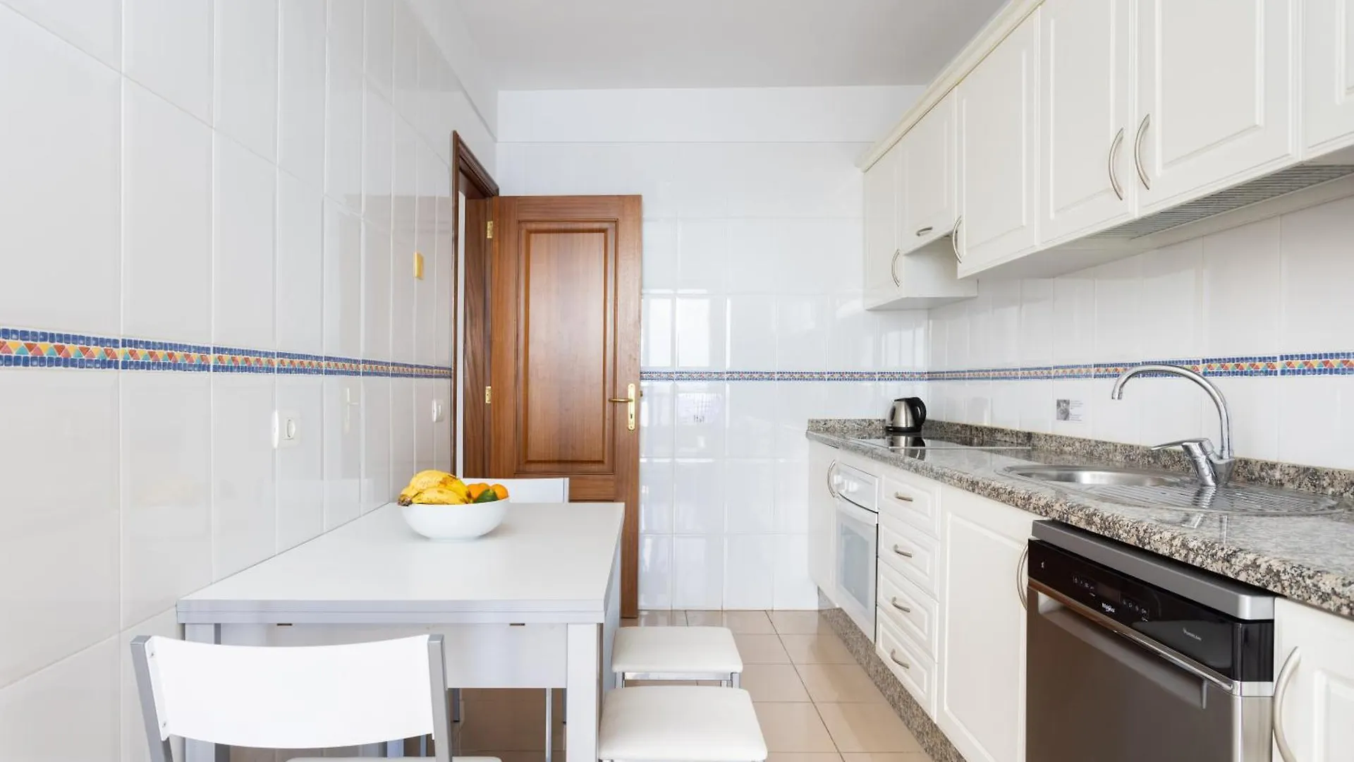 Home2Book Comfy Apartment With Ocean Views Radazul Spanien
